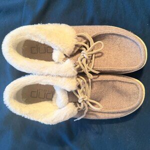 Hey Dude Wendy booties, taupe size 12 women, EUC